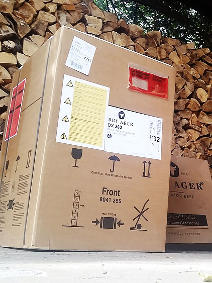 Sichere Verpackung des Reifeschranks