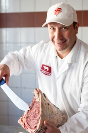 Dry Aged Beef schmeckt intensiv und ursprünglich Dry Aged Beef schmeckt intensiv und ursprünglich