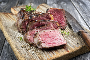 Dry-Aged-Filet mit leckerer Trüffelbutter