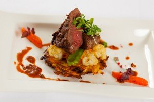 Dry-Aged Rinderfilet mit Kartoffelpuffer